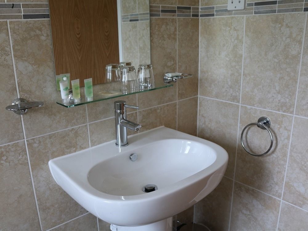 Llangeview Lodge Ebbw Vale Luaran gambar
